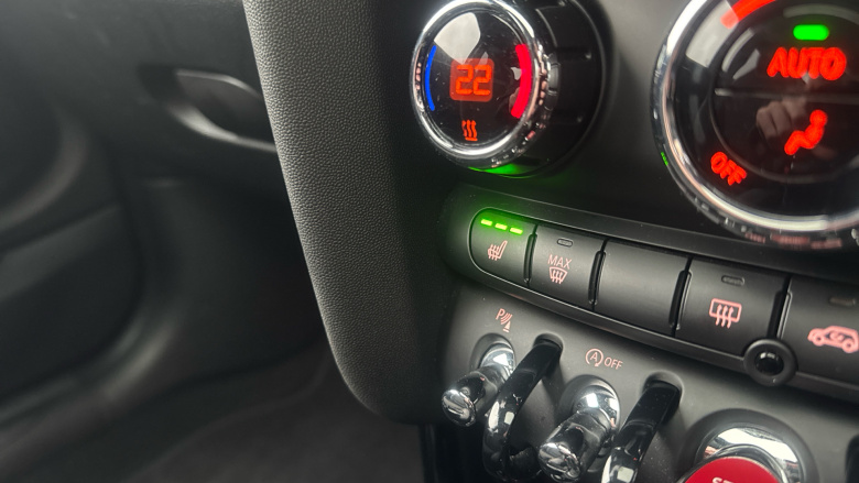 MINI Hatchback 2.0 Cooper S Sport 3dr Auto Petrol Hatchback